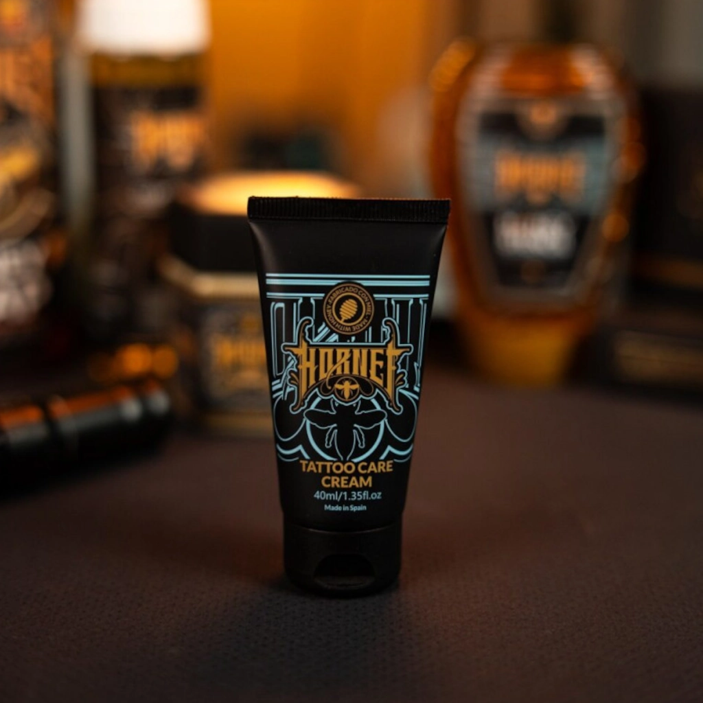 Soin Tattoo - Hornet Tattoo Care Cream - Crème pour soin après tatouage apaisante à la cire*