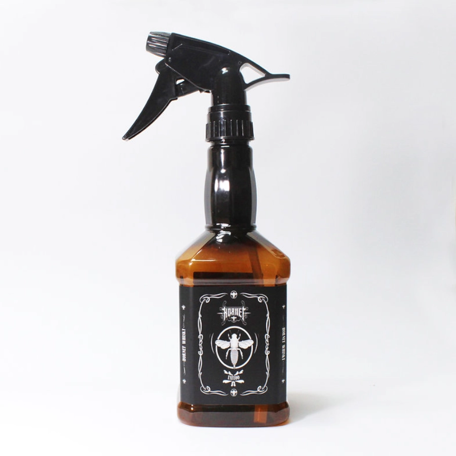 Spray Tattoo - Hornet Pulvérisateur - Spray pulvérisateur style jack daniel's de 500 ml pour le tatouage*