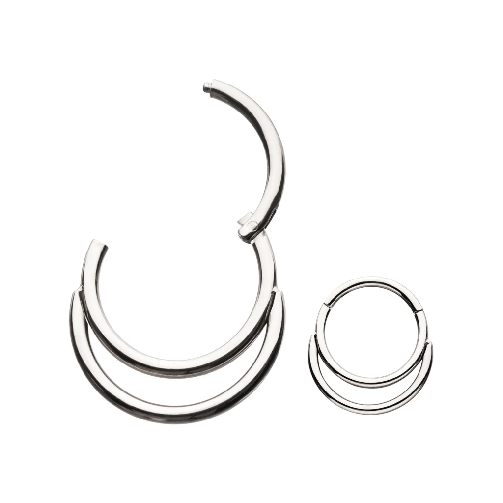 Piercing Anneau - Titane F136 Stérile - Clicker 368 avec fermeture à charnière motif croissant de lune 1,2 x 8 mm*