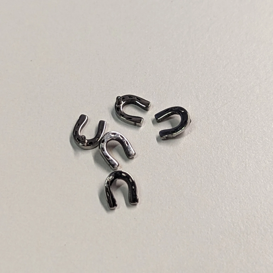 [ns_embout_257_0.9mm-p257-09] Piercing Embout - Titane F136 Gamme Hand Ink - Embout 257 avec pas de vis interne fer a cheval