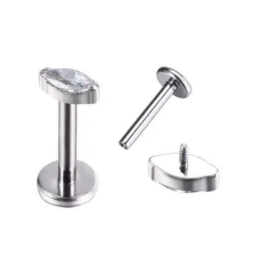 Piercing Labret - Titane F136 Stérile - Labret 625 avec pas de vis interne strass ovale 1,2 x 8 mm*
