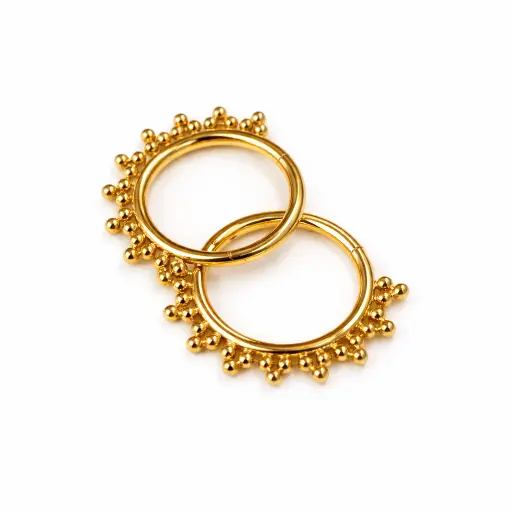 Piercing Anneau Titane ASTM F136 Premium – Clicker 28 Gold avec Fermeture à Charnière Pyramide de Perles Qualité Implant*